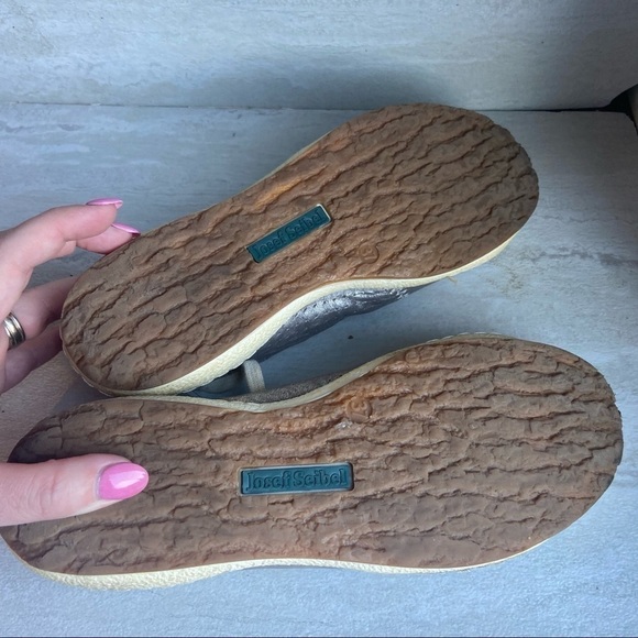 Josef Seibel Metallic Silver Lace Up Sneaker 37 - Picture 6 of 10